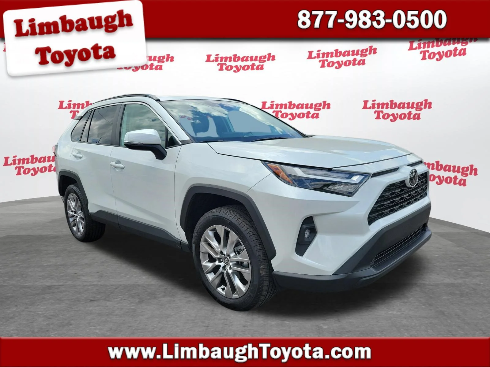 2025 Toyota RAV4 XLE Premium FWD's photo