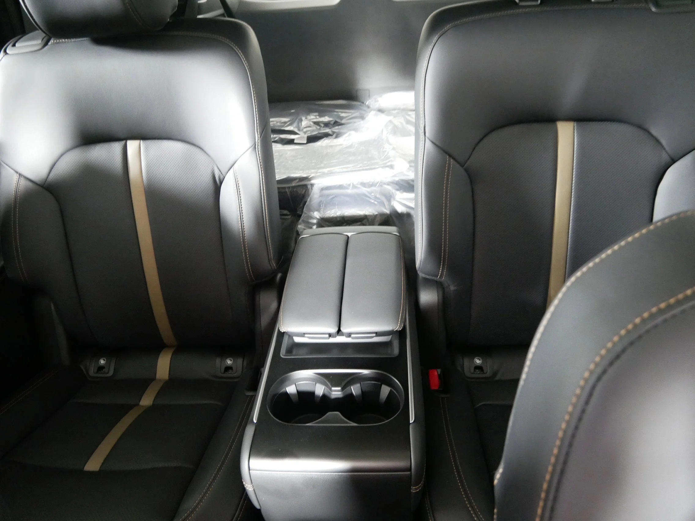 New 2026 Rhodium White Premium Mazda S Premium Plus image 3