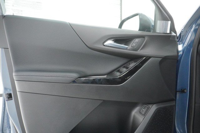 2027 Chevrolet Equinox LT - Photo 14