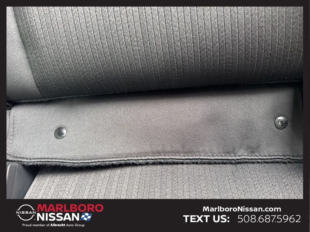 2025 Nissan Altima SV - Photo 17