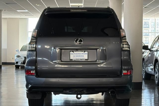 Used 2023 Nebula Gray Pearl Lexus 460 image 7