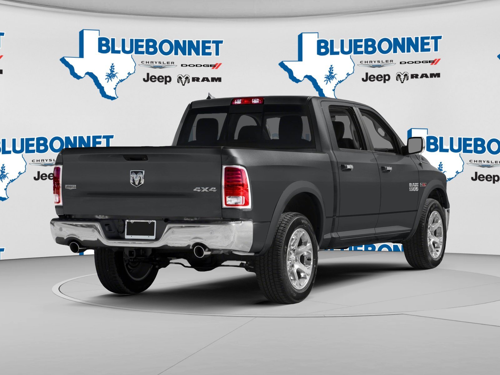 Used 2016 Granite Crystal Metallic Clearcoat Ram Laramie image 4