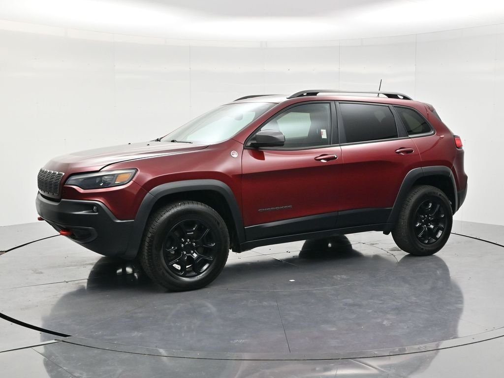 Used 2020 Velvet Red Pearlcoat Jeep Trailhawk image 8