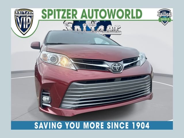 Red 2019 Toyota Sienna Minivan Front-Wheel Drive 