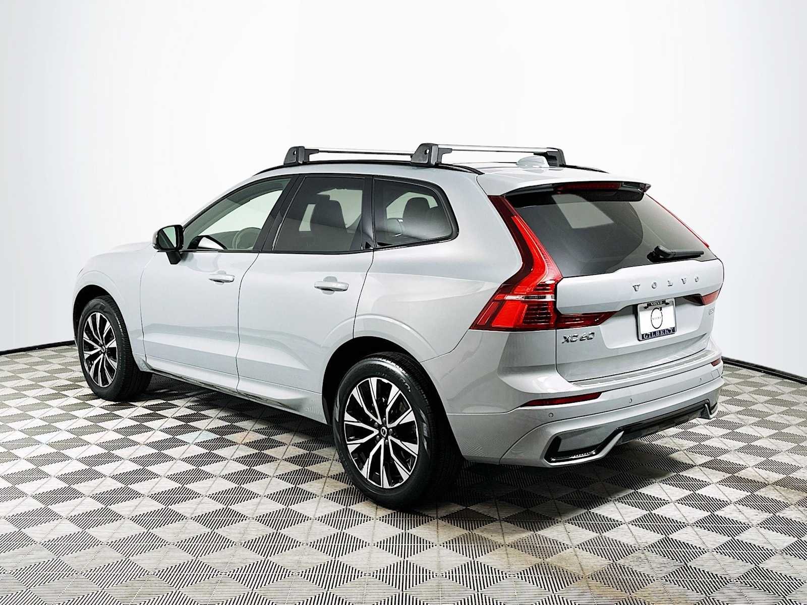Certified Used 2024 Vapour Grey Volvo Core image 5