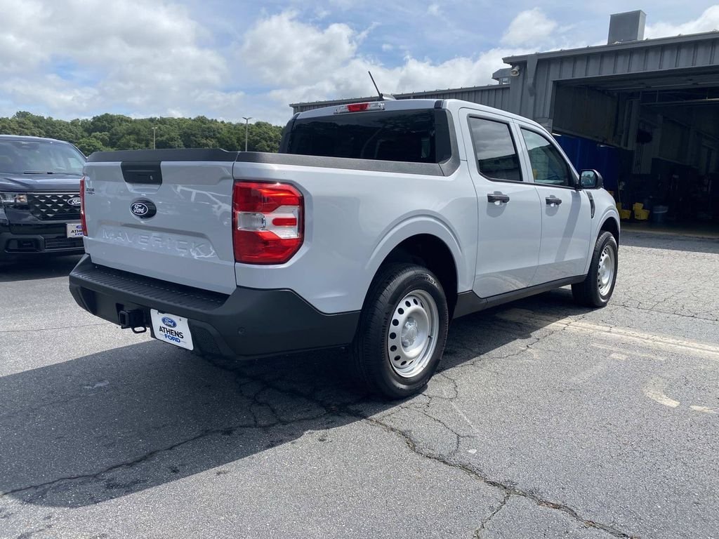 New 2026 Space White Metallic Ford XL image 3