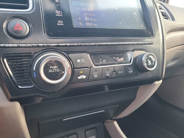 Used 2015  Honda EX image 23