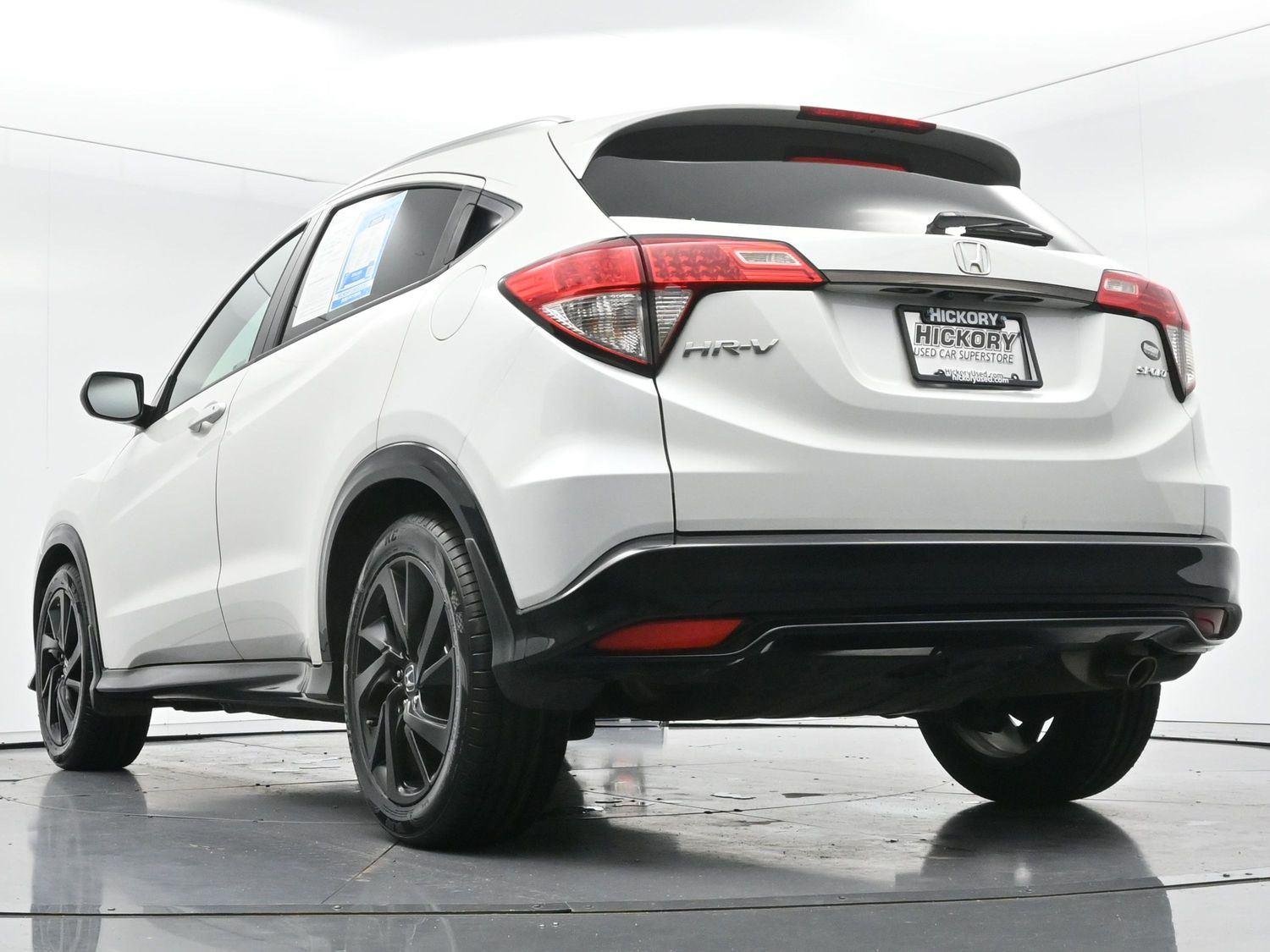Used 2022 Platinum White Pearl Honda Sport image 45