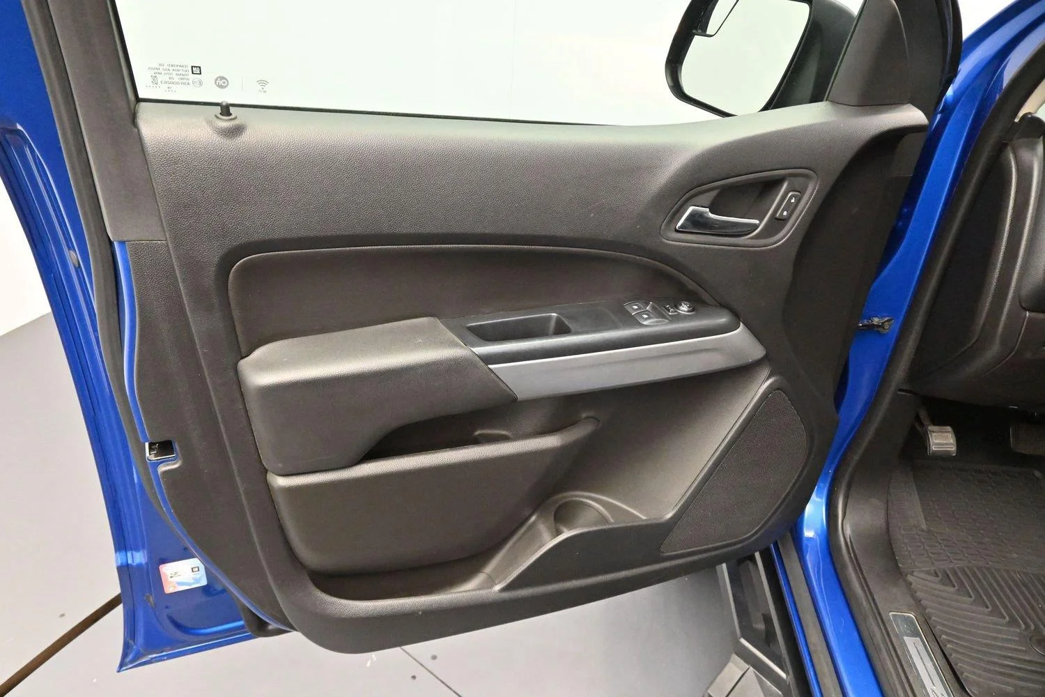 Used 2020 KINETIC BLUE METALLIC Chevrolet 4WD ZR2 image 9