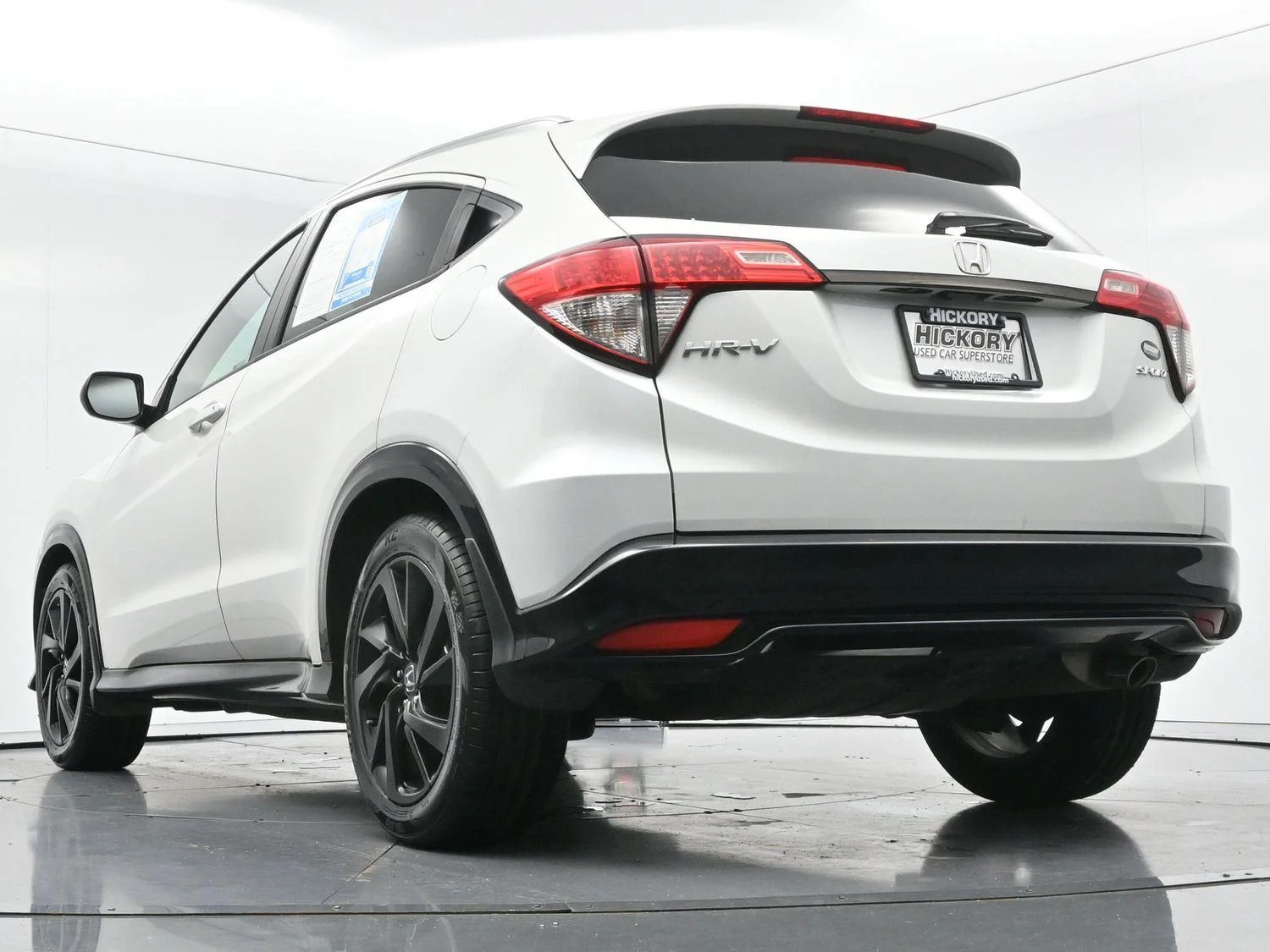 Used 2022 Platinum White Pearl Honda Sport image 45