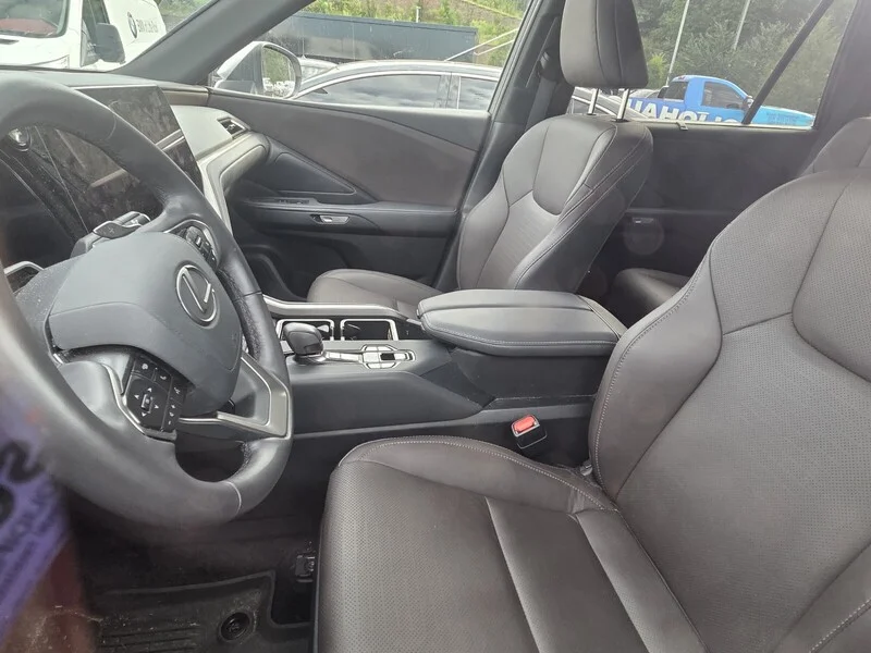 Used 2025 Celestial Silver Metallic LEXUS 350 PREMIUM image 8