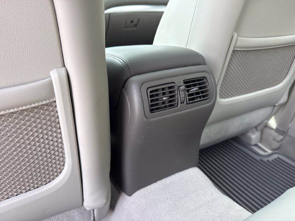 Used 2010 Silver INFINITI X image 15