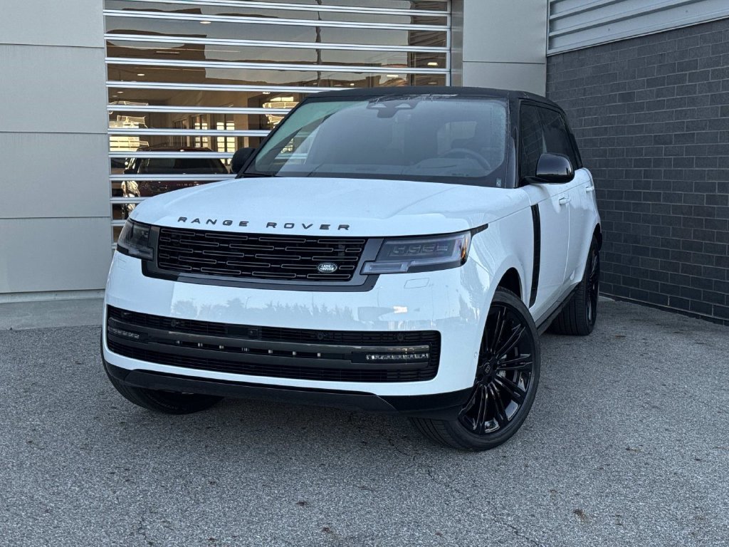 New 2027 Fuji White LAND ROVER  image 1