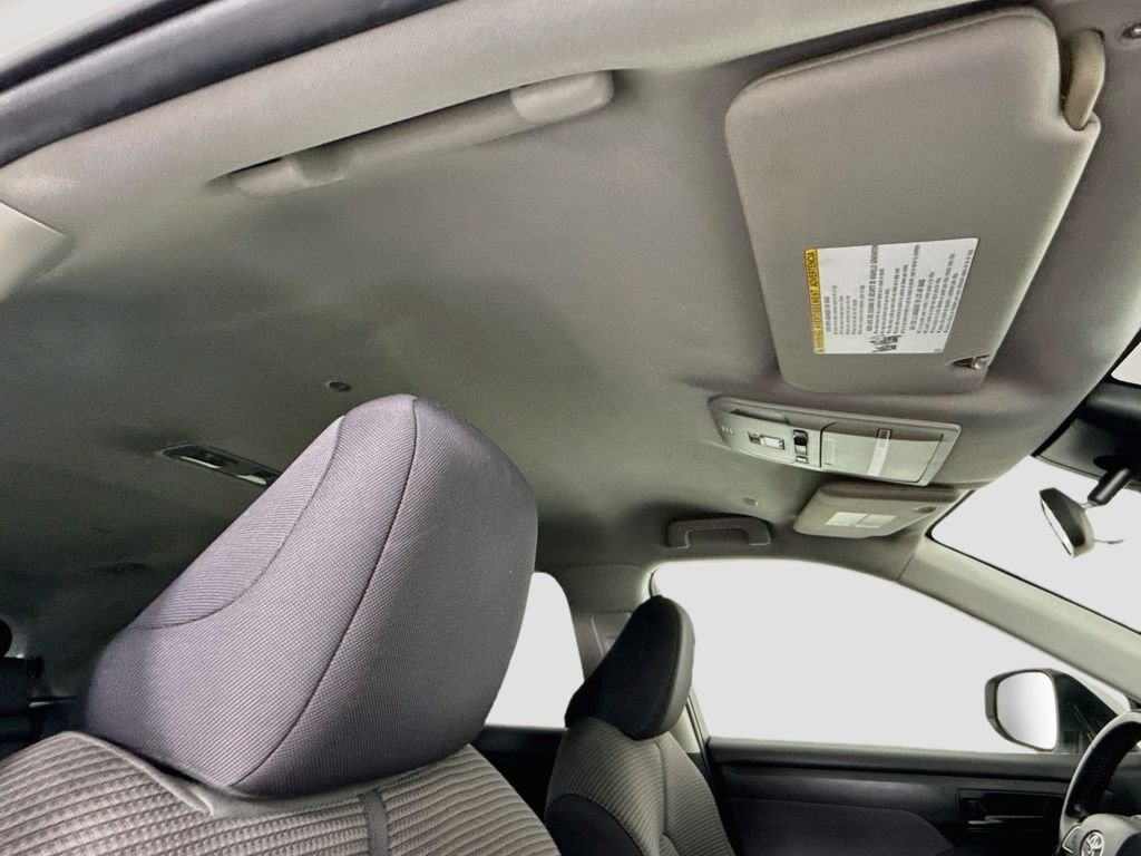 Used 2021 Blizzard Pearl Toyota LE image 18