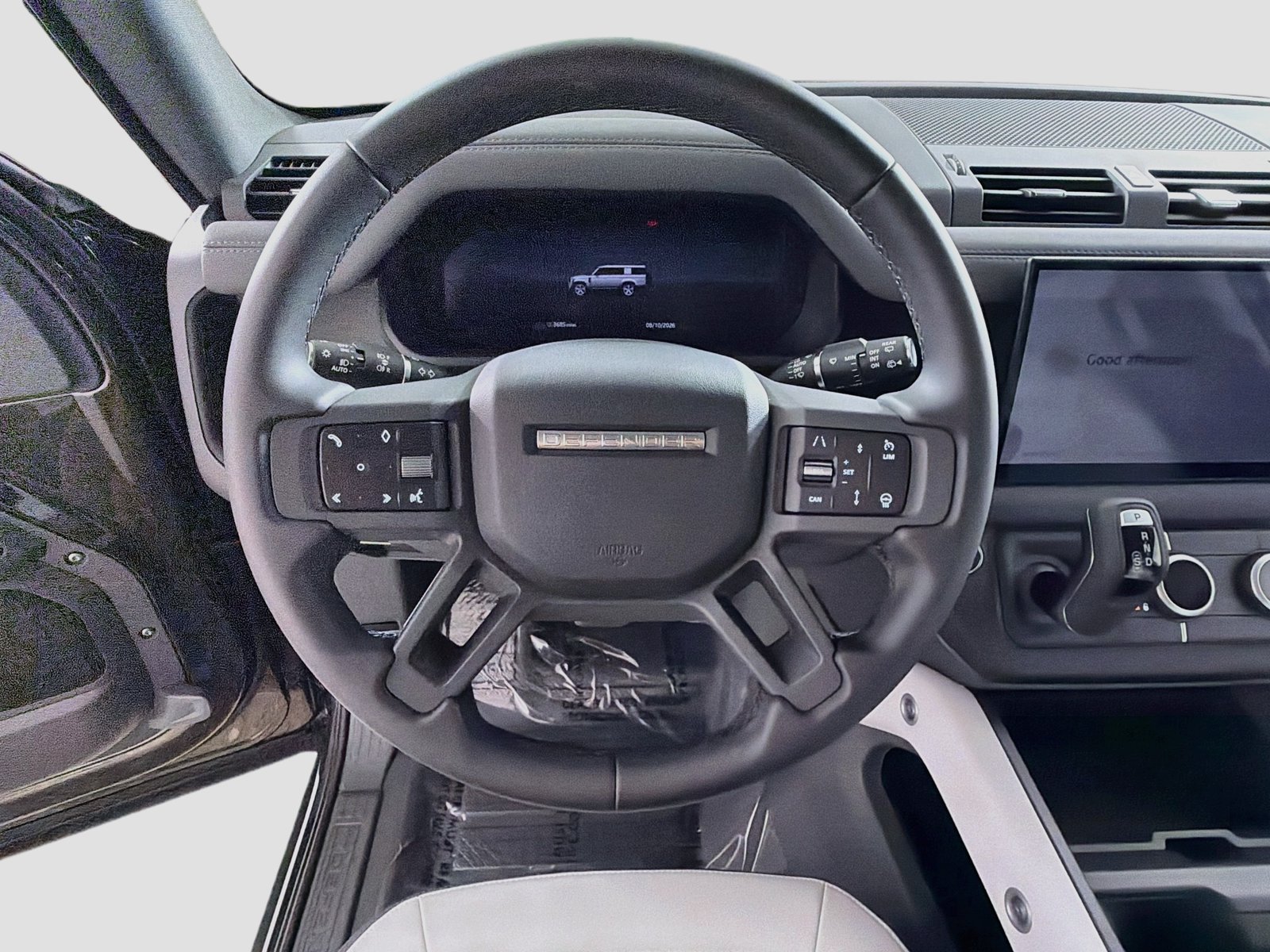 Certified Used 2025 Carpathian Gray Premium Metallic Land Rover X-Dynamic SE image 11