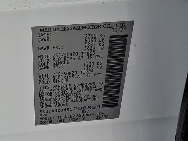 Used 2025 White Nissan Platinum image 33