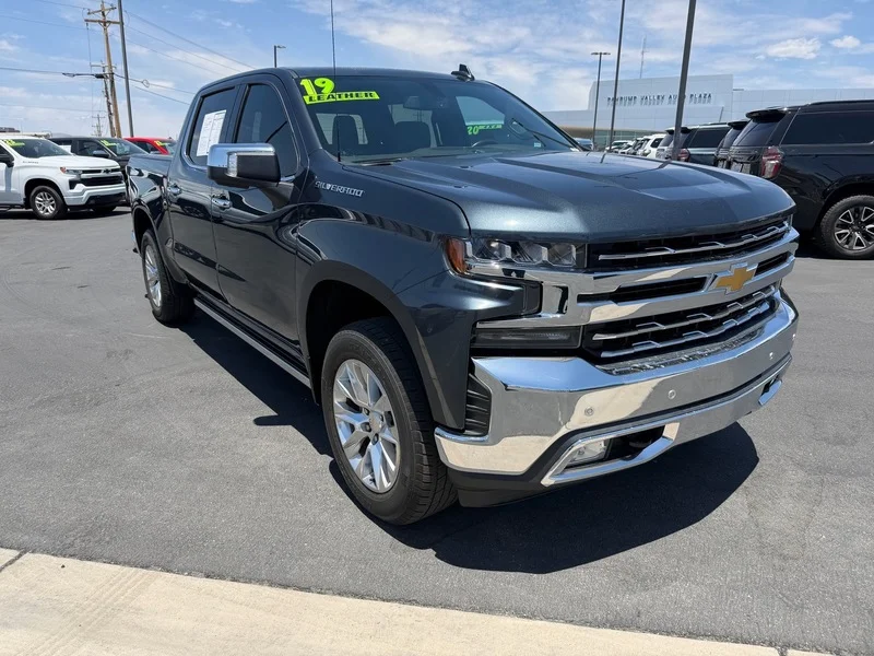 2019 Chevrolet Silverado 1500 LTZ Crew Cab Short Box's photo