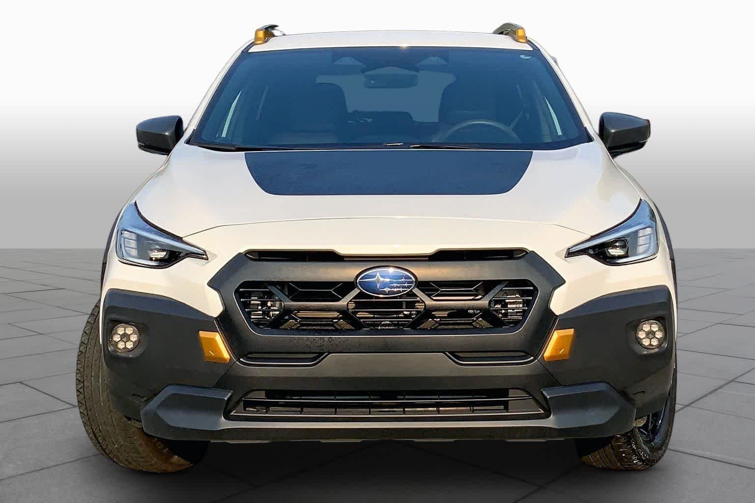 Used 2024 Crystal White Pearl Subaru Wilderness image 4