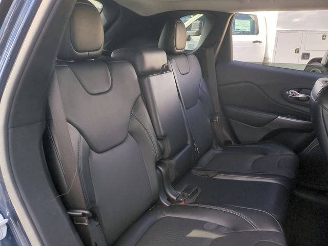 Used 2021 Blue Jeep Limited image 29