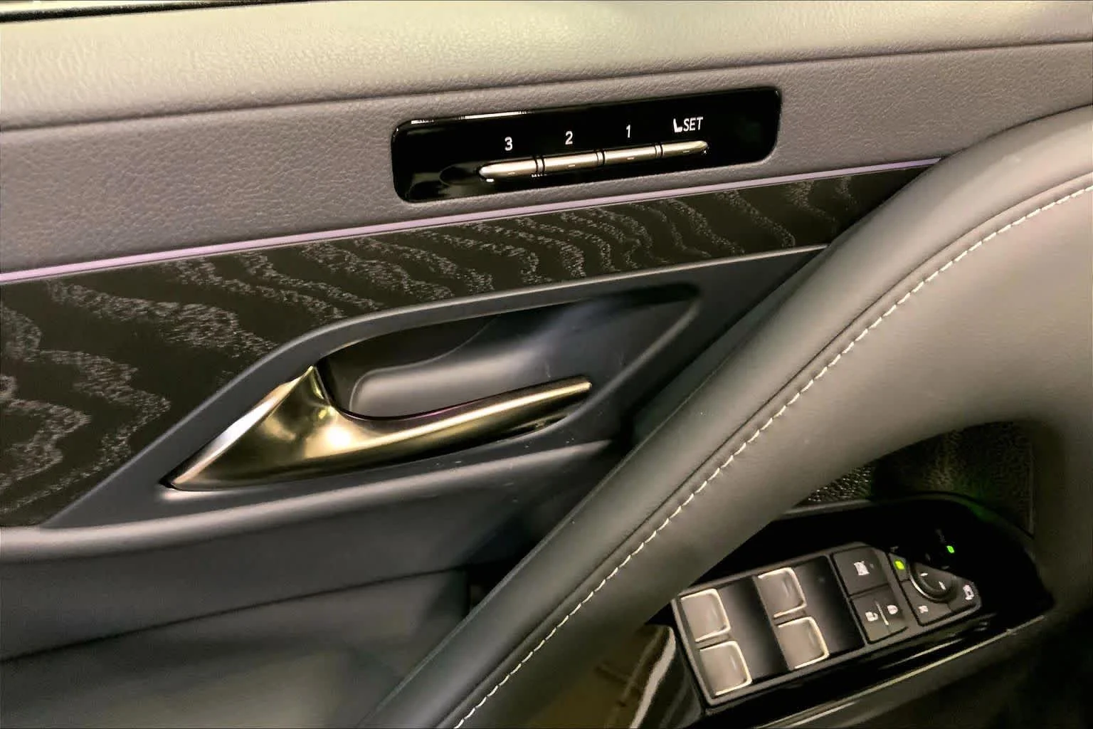 2026 Lexus LX 700h Luxury - Photo 20