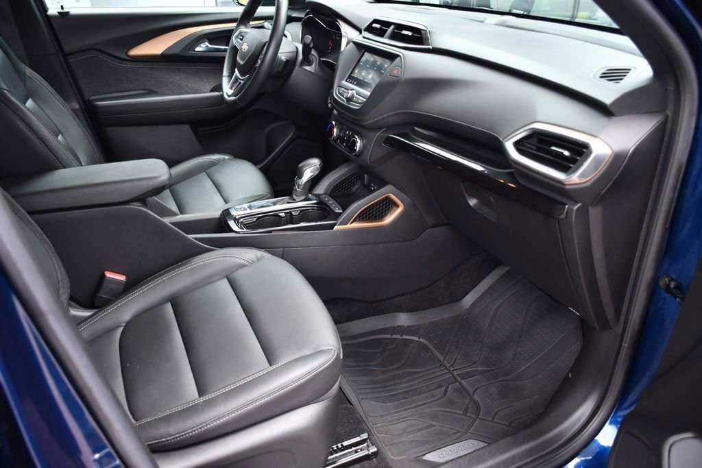 Used 2023 Blue Glow Metallic Chevrolet ACTIV image 28