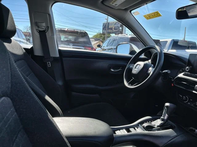 Used 2025  Honda LX image 16