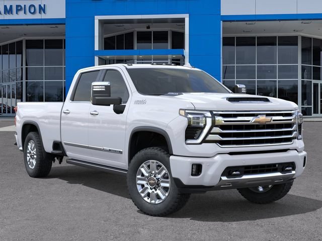 New 2026 Summit White Chevrolet High Country image 7