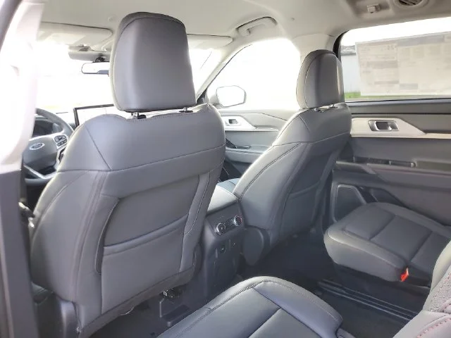 New 2026 Carbonized Gray Metallic Ford Active image 11
