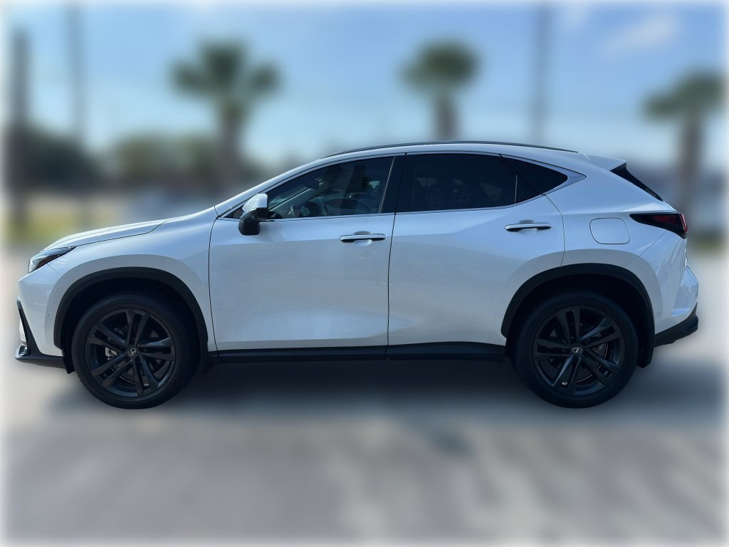 Certified Used 2024 WHITE Lexus AWD 4dr Crossover image 5