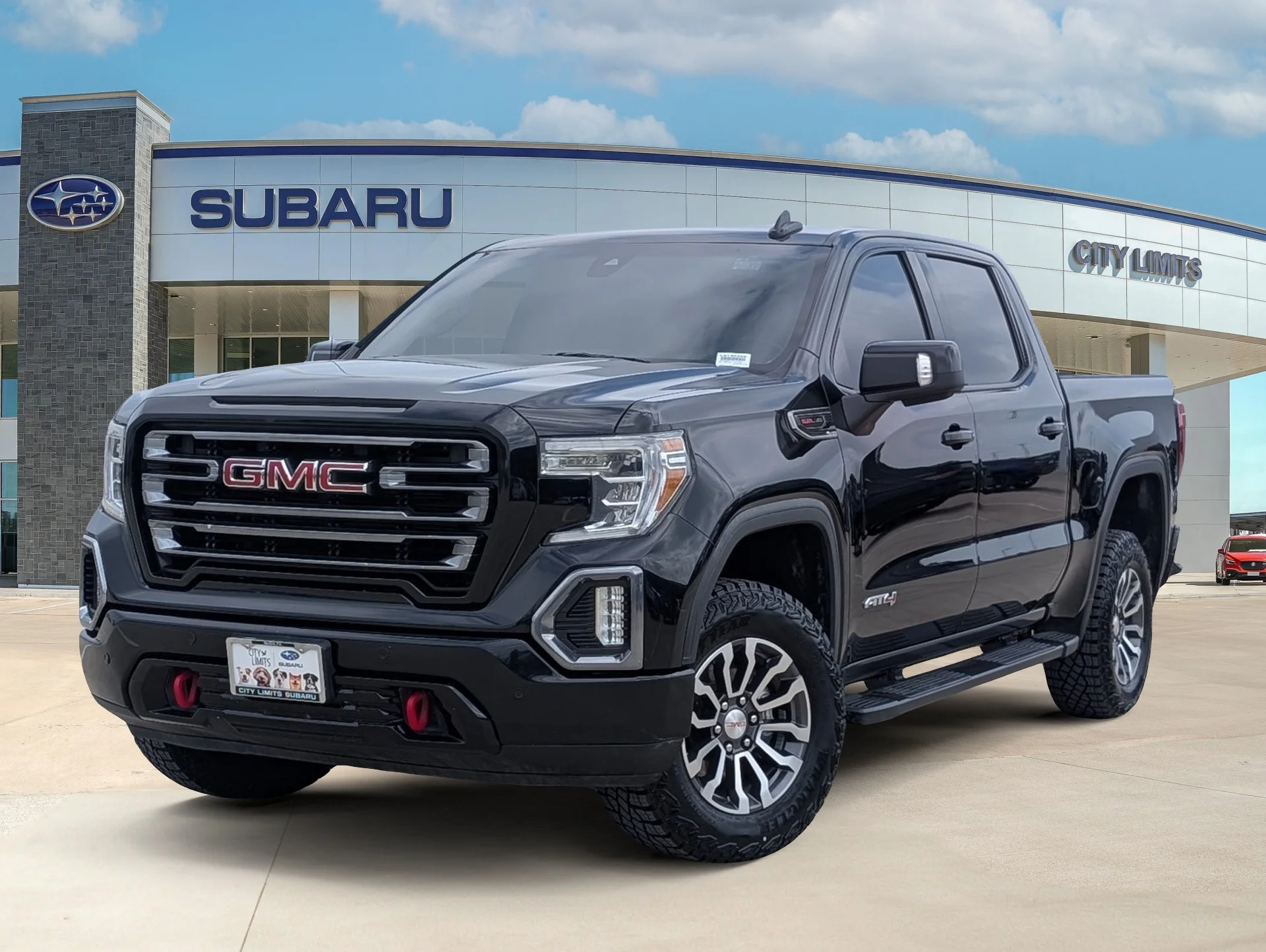 2020 GMC Sierra 4WD Crew Cab Short Box AT4's photo