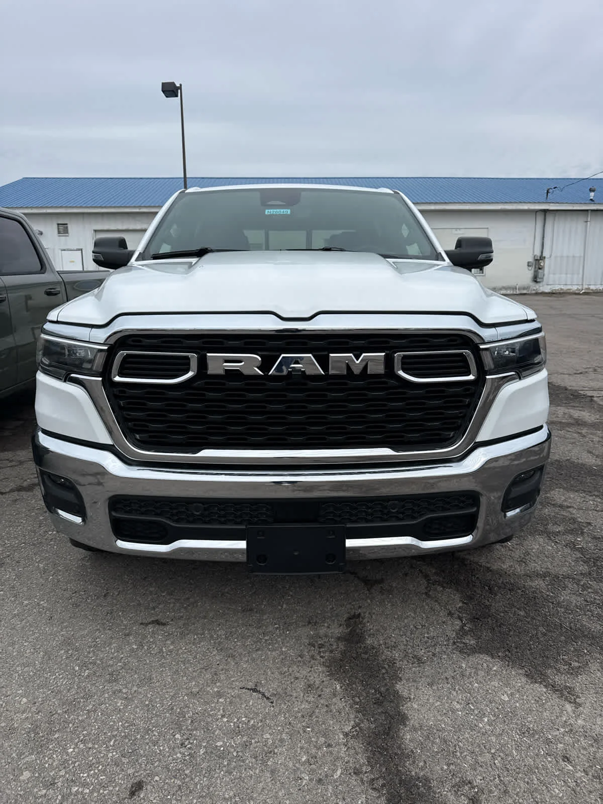 New 2026 Bright White Clear-Coat Exterior Paint RAM Big Horn image 2