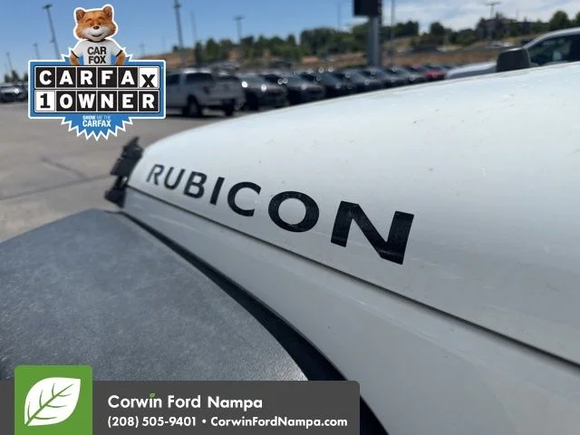 Used 2015 White Jeep Unlimited Rubicon image 11
