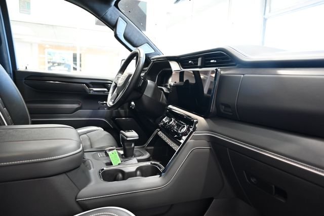 2025 GMC Sierra 1500 AT4X - Photo 18