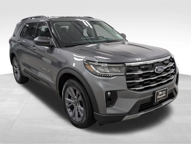 New 2026 Carbonized Gray Metallic Ford Active image 45