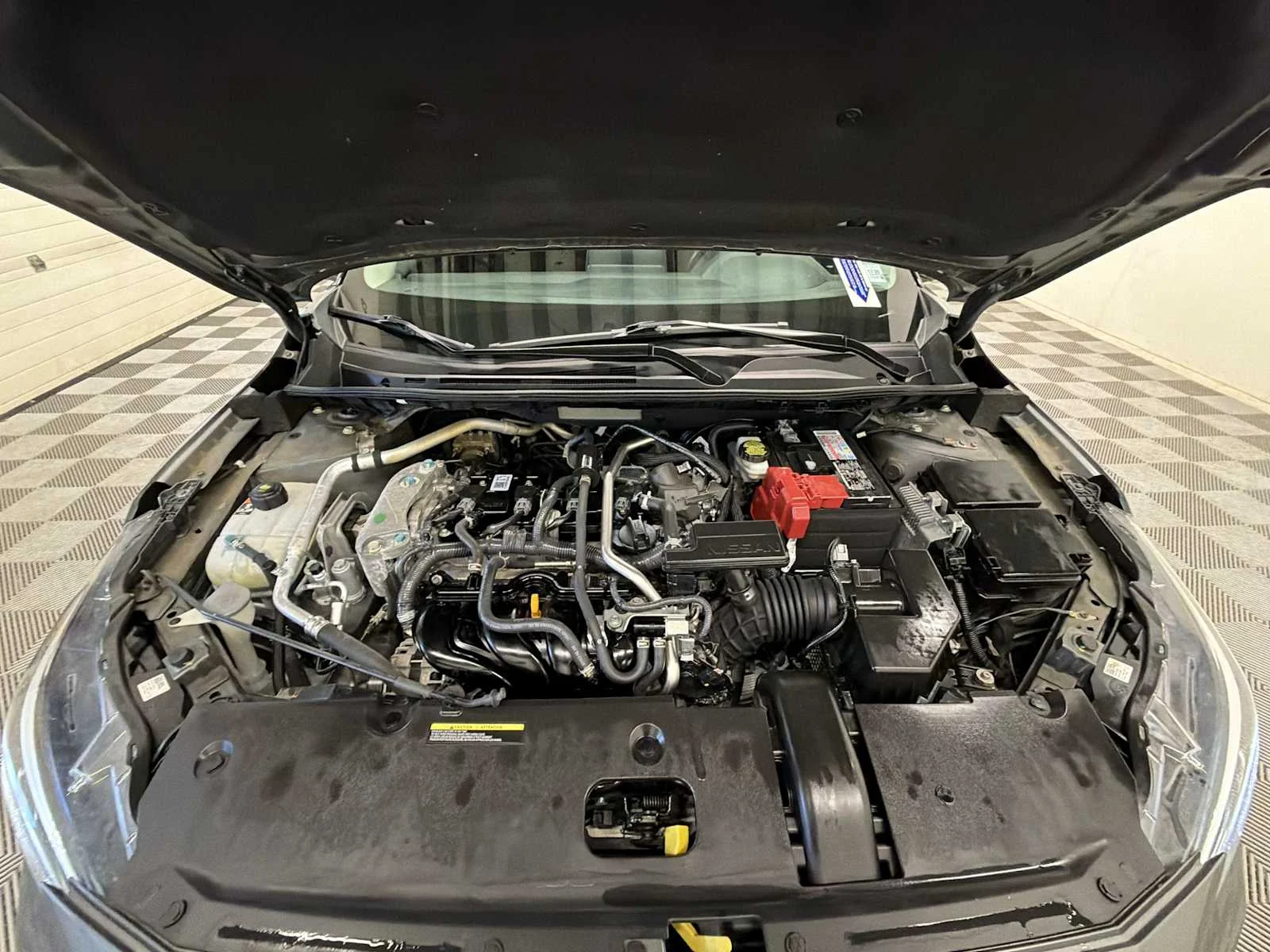 Used 2020 Gun Metallic/Super Black Nissan SR image 17