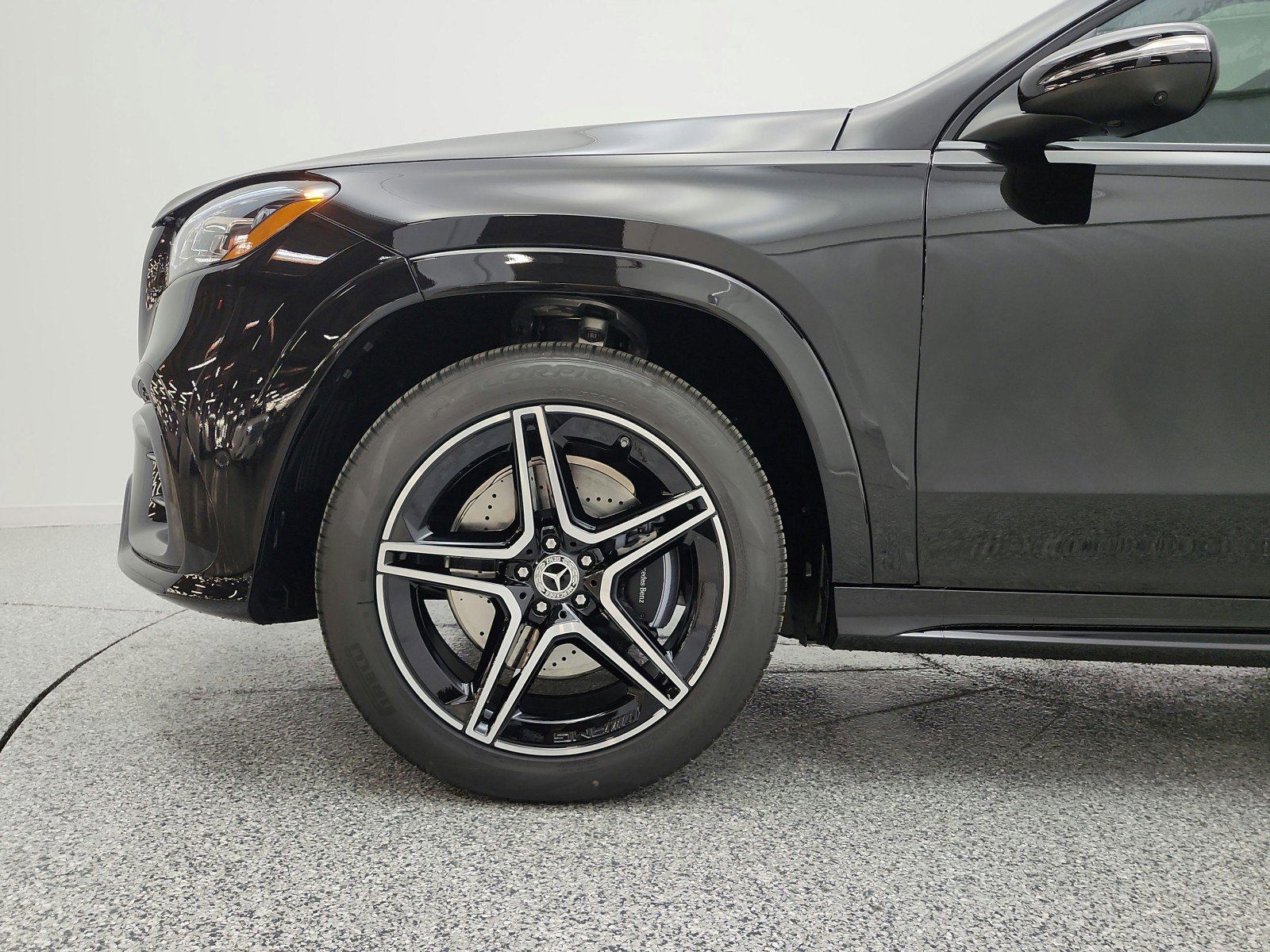 New 2026 Obsidian Black Metallic Mercedes-Benz GLS 450 4MATIC® SUV image 36