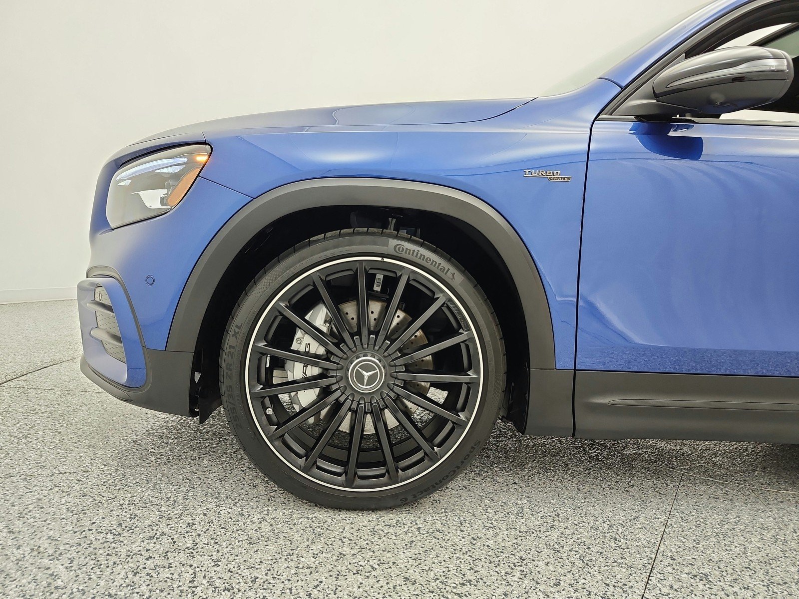 Used 2025 Starling Blue Metallic Mercedes-Benz AMG® GLB 35 4MATIC SUV image 18