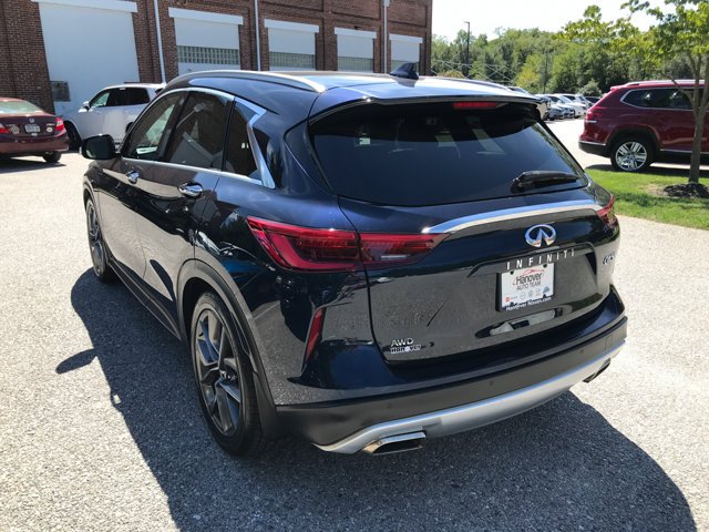 Used 2019 Hermosa Blue INFINITI ESSENTIAL image 5