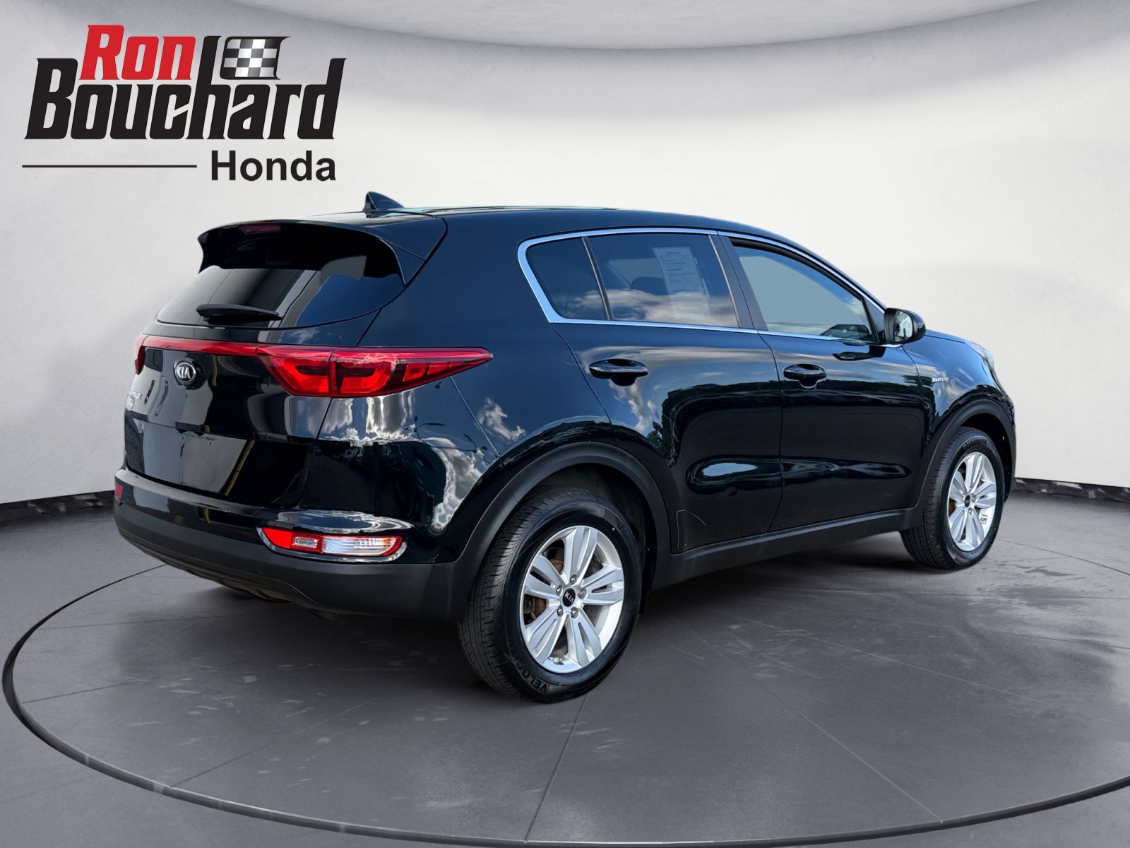 Used 2017 Kia Sportage LX with VIN KNDPMCAC8H7123822 for sale in Lancaster, MA