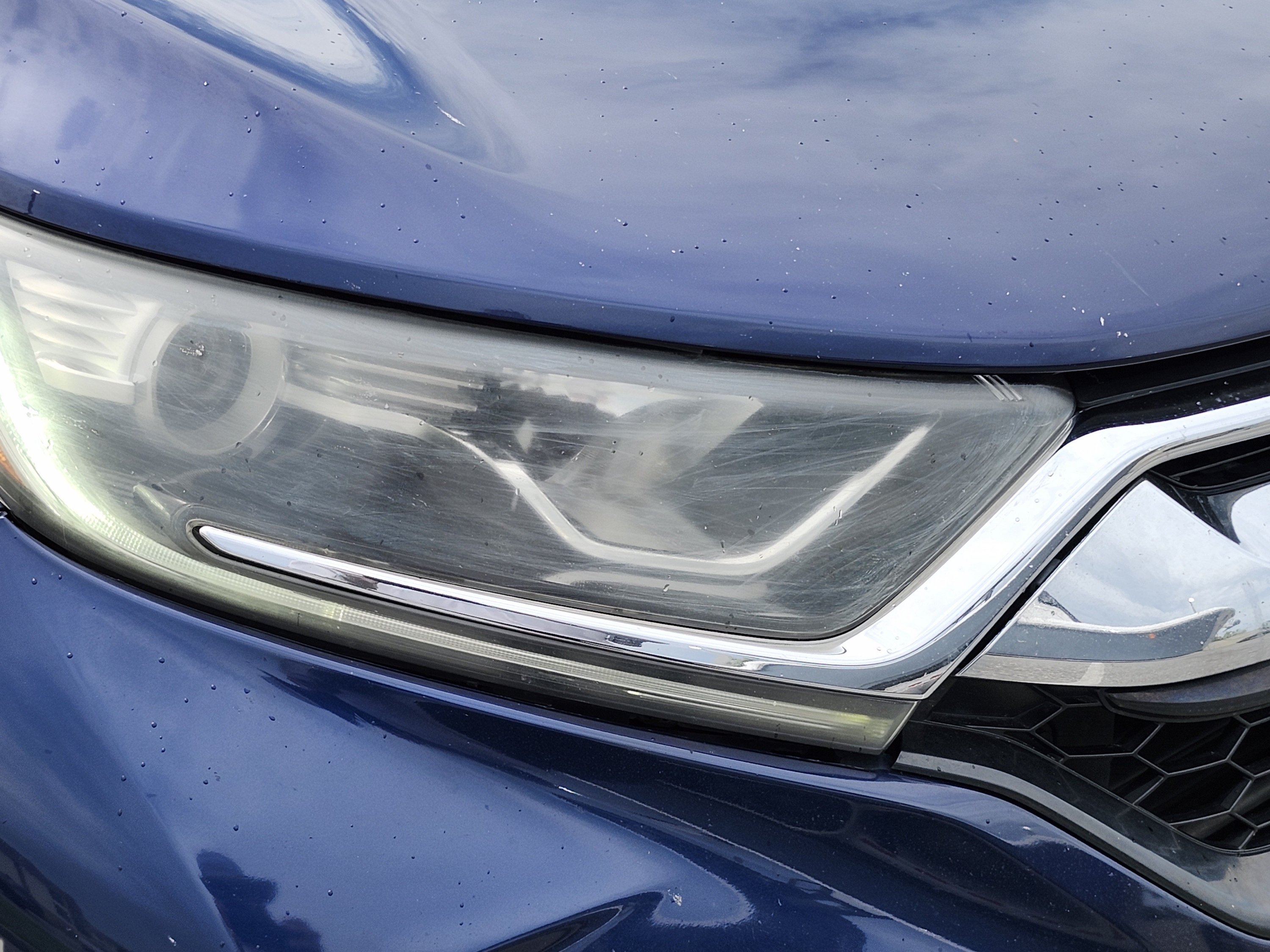 Used 2018  Honda EX-L image 37