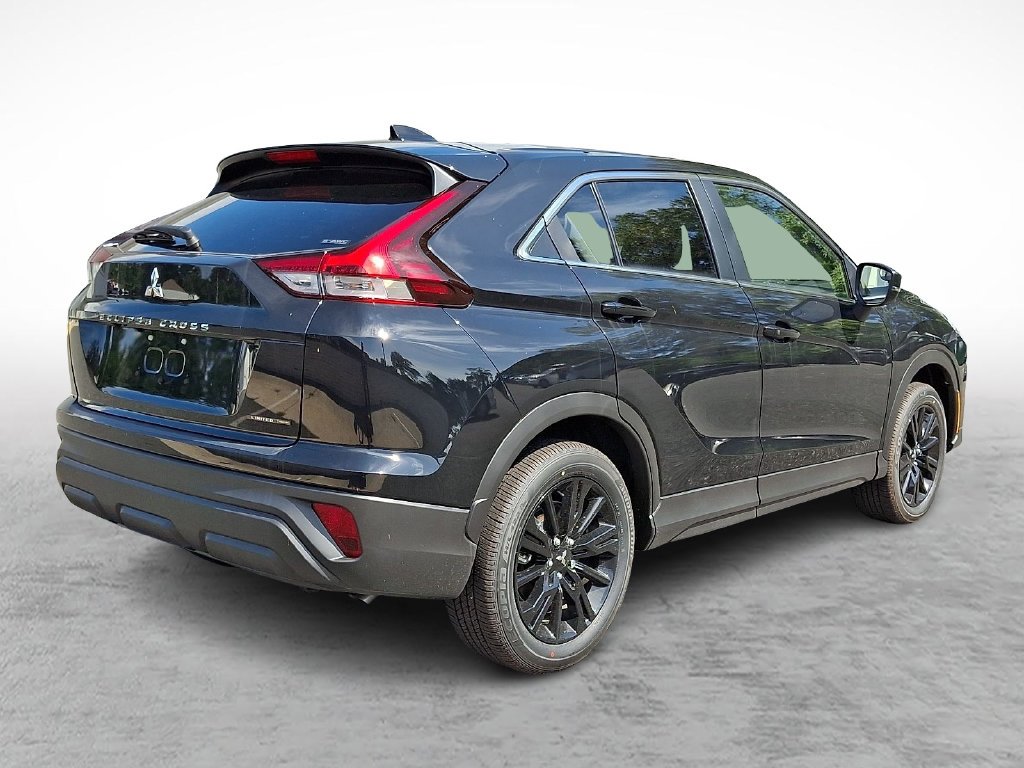 New 2026 Black Mitsubishi LE 1.5T S-AWC image 4