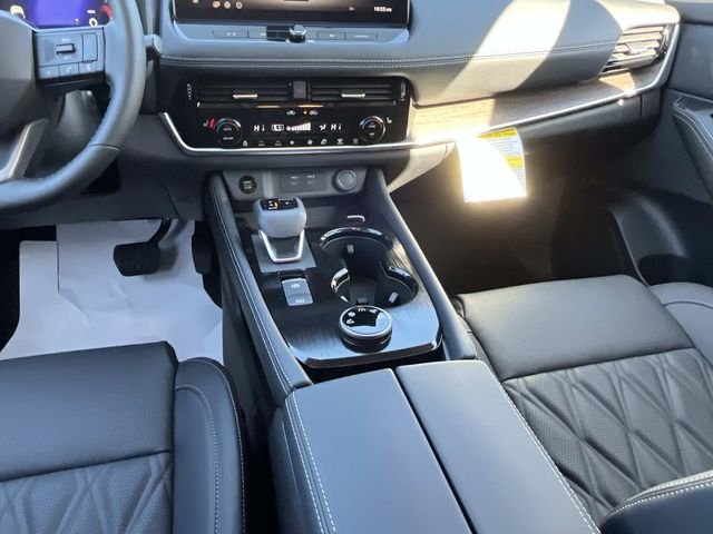 New 2026 Everest White Pearl TriCoat Nissan Platinum image 18