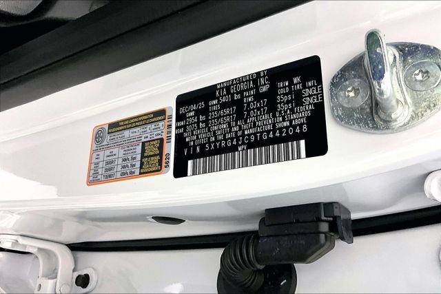Used 2026 White Kia LX image 18