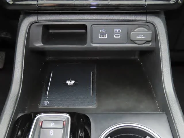2023 Honda Pilot Touring - Photo 26