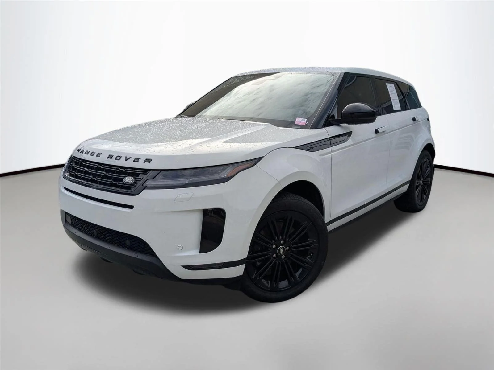 2024 Land Rover Range Rover Evoque S's photo