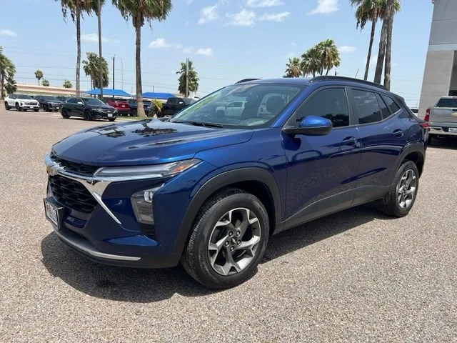 Used 2024 Blue Glow Metallic Chevrolet LT image 3