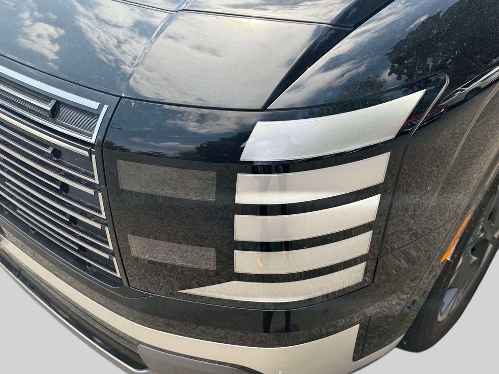 Used 2026 Black Hyundai Limited image 8