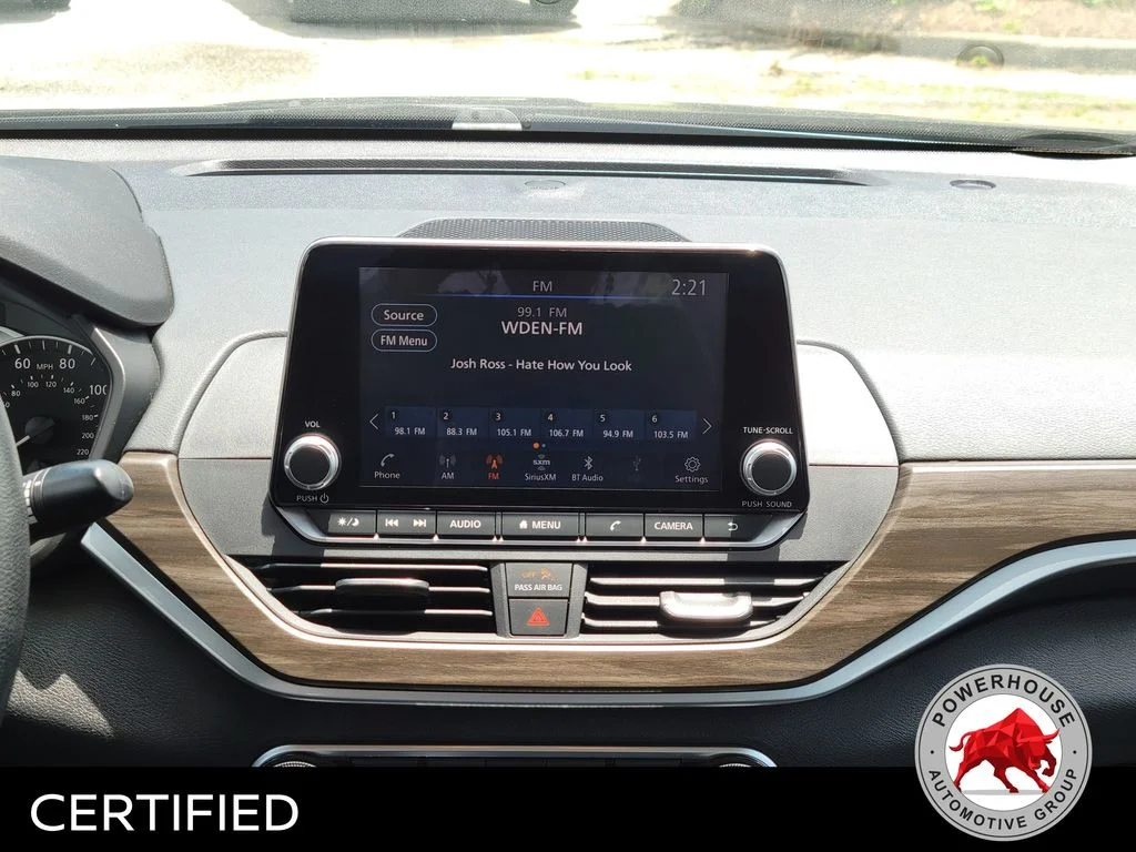 Used 2023 Black Nissan 2.5 SV image 21