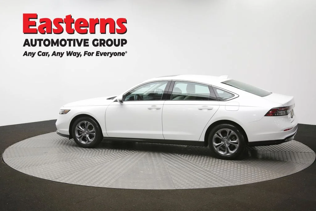 Used 2024 White Honda EX image 61