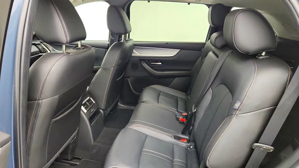 Used 2025 Polymetal Gray Metallic Mazda Premium Package AWD image 21